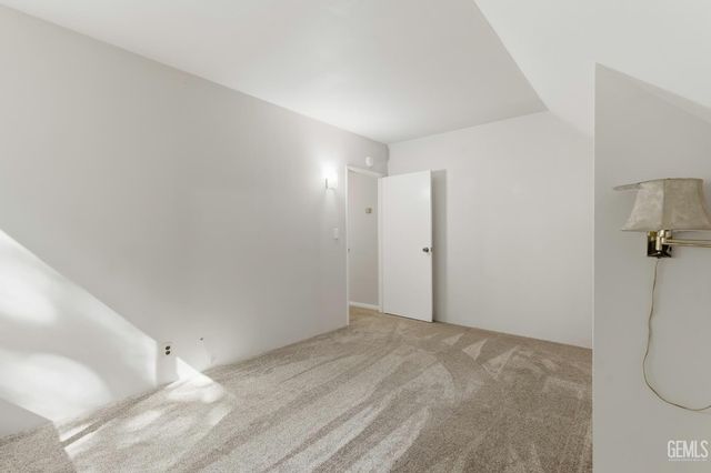 10729 Pine Drive, Wofford Heights, CA 93285