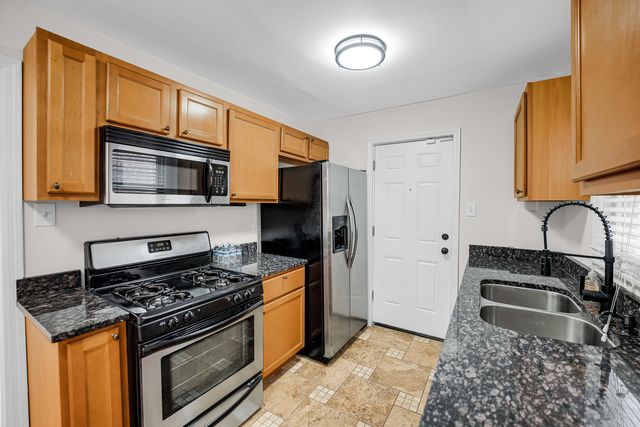 8458 S Vernon Avenue, Chicago, IL 60619