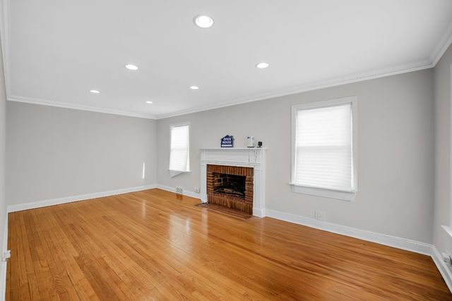 8458 S Vernon Avenue, Chicago, IL 60619