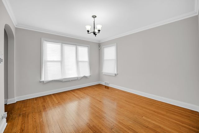 8458 S Vernon Avenue, Chicago, IL 60619