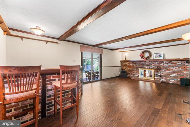 1713 RED OAK RD, Williamstown, NJ 08094