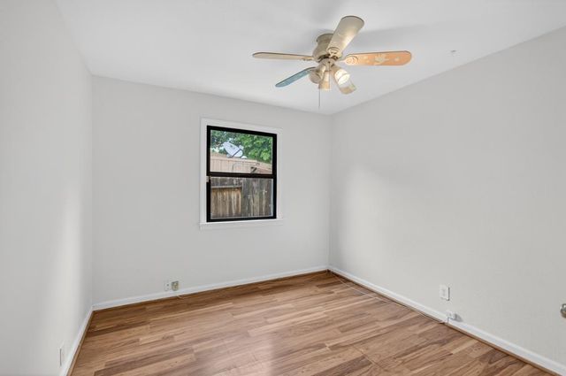 2600 Connie Dr, Sacramento, CA 95815