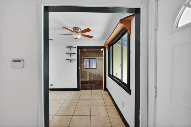 2600 Connie Dr, Sacramento, CA 95815