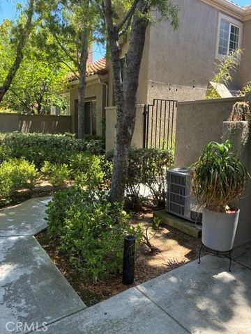 27911 Freeport, Mission Viejo, CA 92692