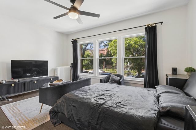 1709 W Wallen Avenue 1J, Chicago, IL 60626