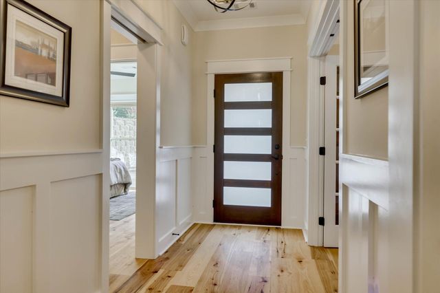 212 Pirates Cove, Mccormick, SC 29835