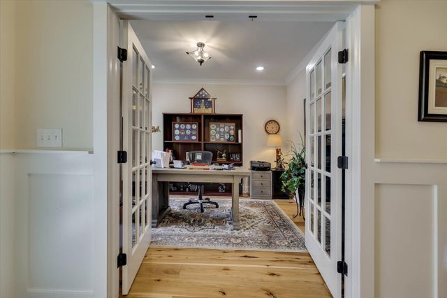 212 Pirates Cove, Mccormick, SC 29835