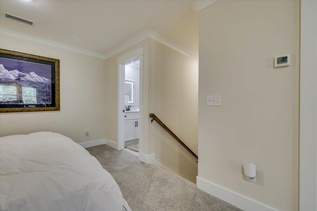 212 Pirates Cove, Mccormick, SC 29835