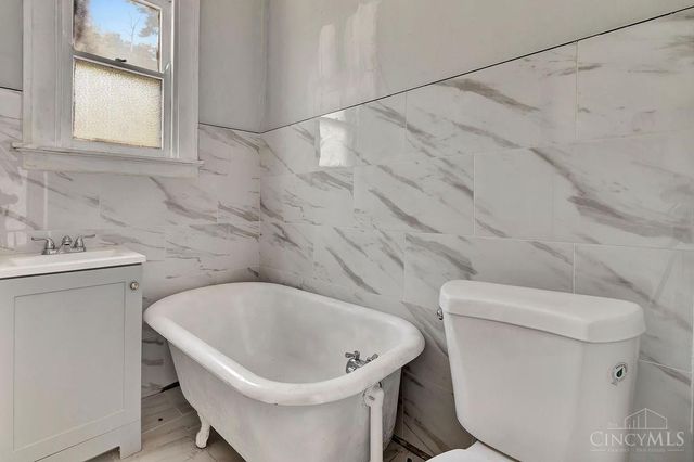 1792 Dreman Avenue, Cincinnati, OH 45223