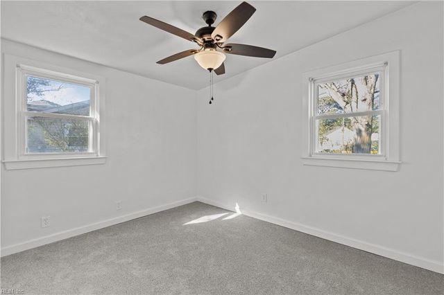 200 Velva DR, Chesapeake, VA 23325