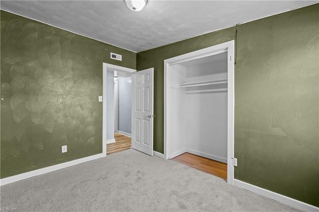 200 Velva DR, Chesapeake, VA 23325