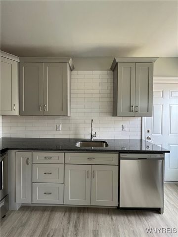 355 Plymouth Avenue 2, Buffalo, NY 14213