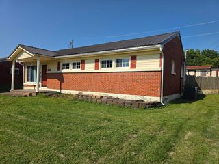 417 Creekview Drive, Paris, KY 40361