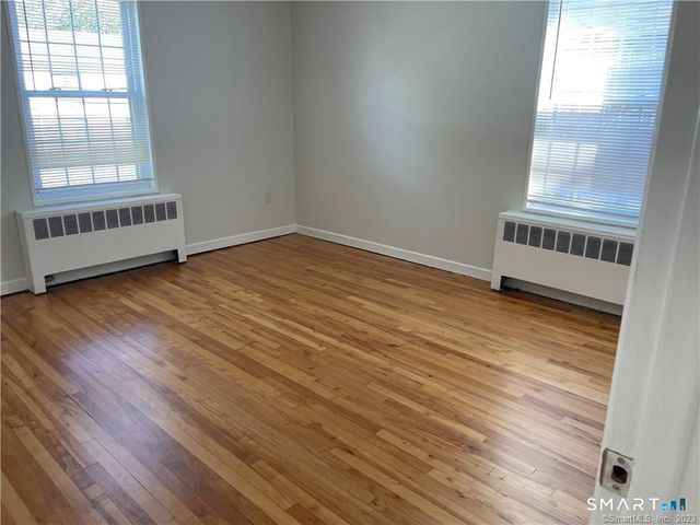 50 Mencel Circle C, Bridgeport, CT 06610
