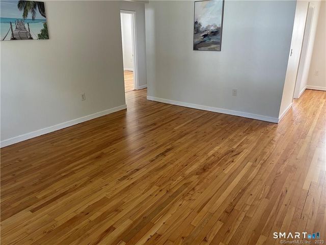 50 Mencel Circle C, Bridgeport, CT 06610