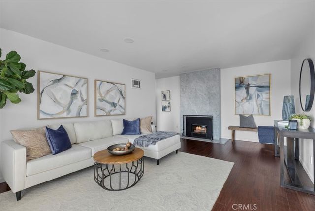 1914 Corinth Avenue 201, Los Angeles, CA 90025