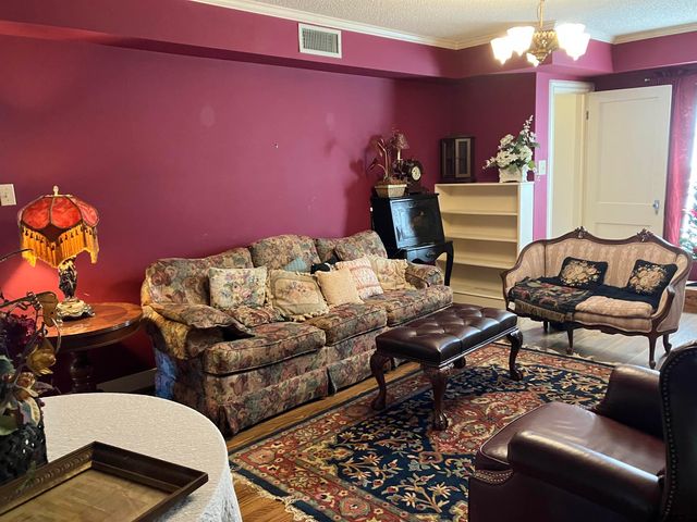 1319 Belmont Dr., Tyler, TX 75701
