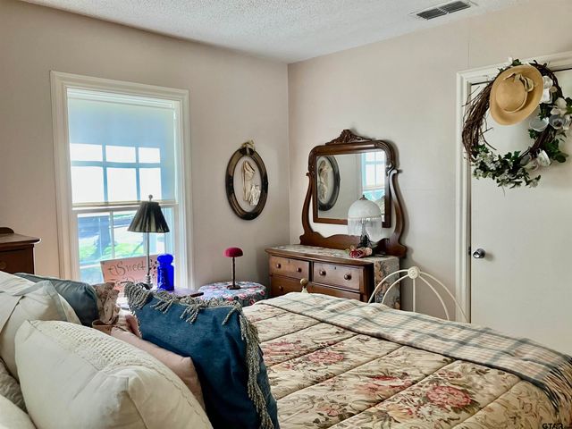 1319 Belmont Dr., Tyler, TX 75701