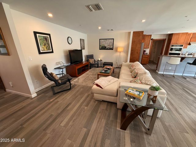 8361 E VIA DE ENCANTO --, Scottsdale, AZ 85258