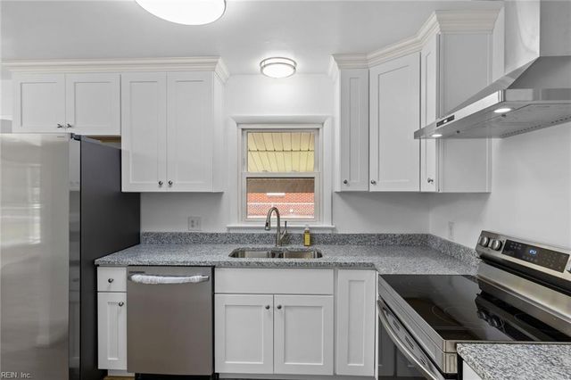152 Gene AVE, Suffolk, VA 23434