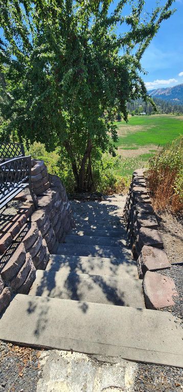 102 Chief Lawyer St, Kamiah, ID 83536 photo 6