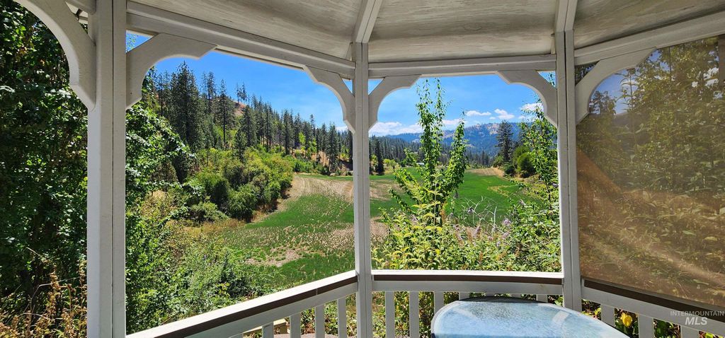 102 Chief Lawyer St, Kamiah, ID 83536 photo 9