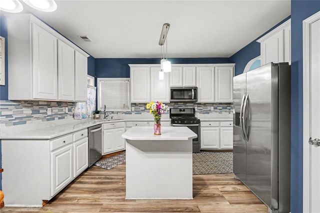3382 Sandwedge Court, Snellville, GA 30039