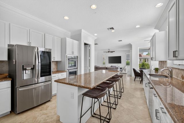 11587 MANATEE BAY Lane, Wellington, FL 33449