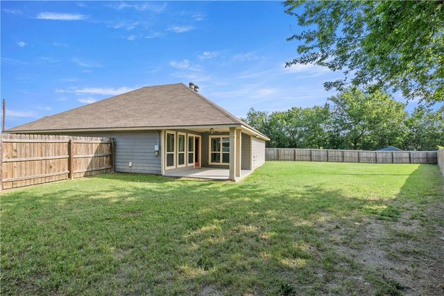 2530 Elkhorn Trail, Bryan, TX 77803