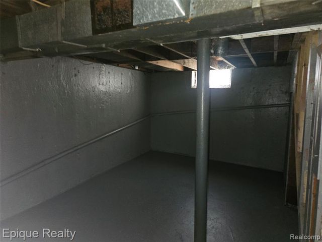 6166 Farmbrook Street, Detroit, MI 48224