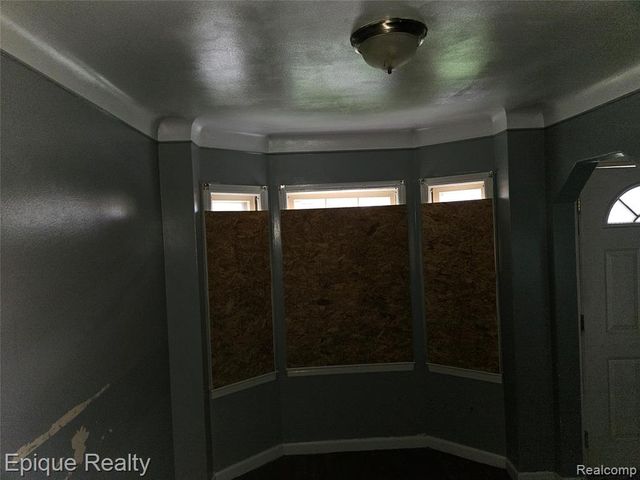 6166 Farmbrook Street, Detroit, MI 48224