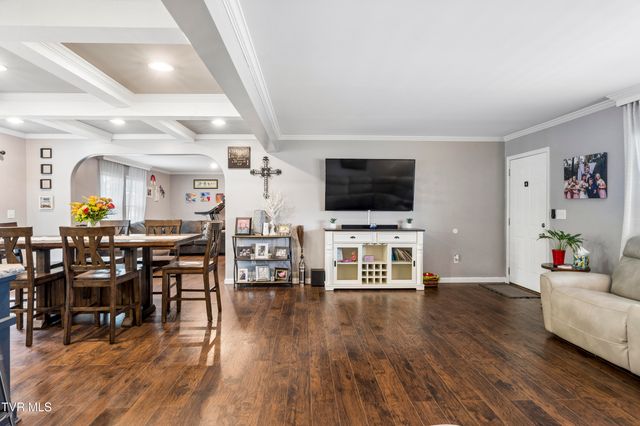 117 Lincoln Street, Unicoi, TN 37692