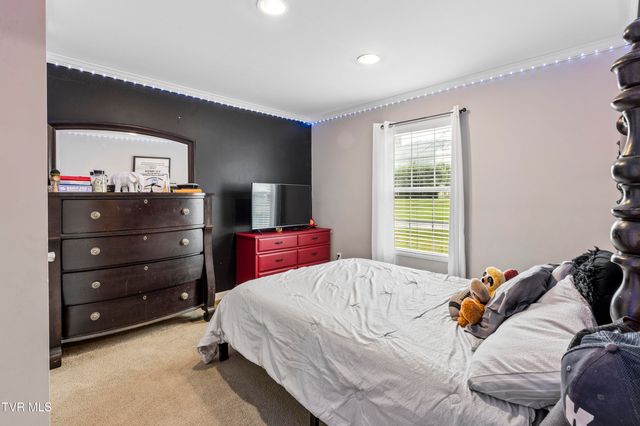 117 Lincoln Street, Unicoi, TN 37692