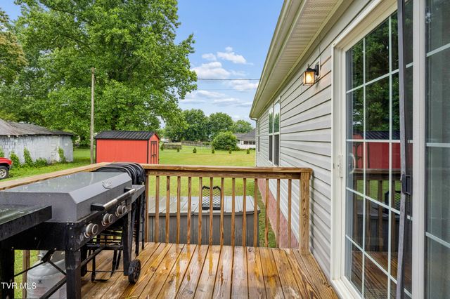 117 Lincoln Street, Unicoi, TN 37692