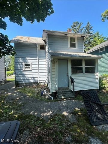 9520 Nelson Avenue, Cleveland, OH 44105