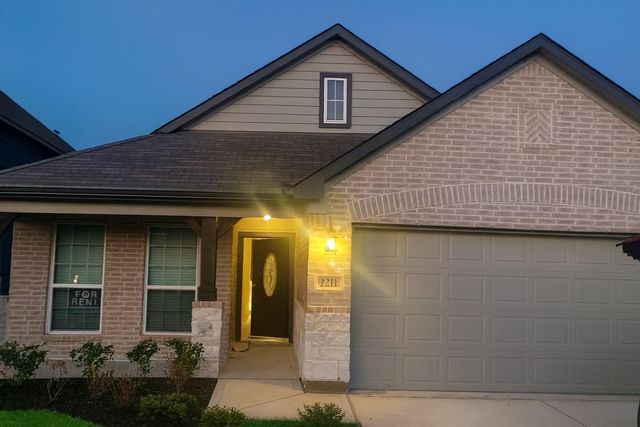 2211 Bright Sunrise Trail, Fresno, TX 77545