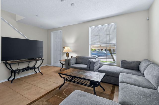 1579 Frederick Small Road, Jupiter, FL 33458