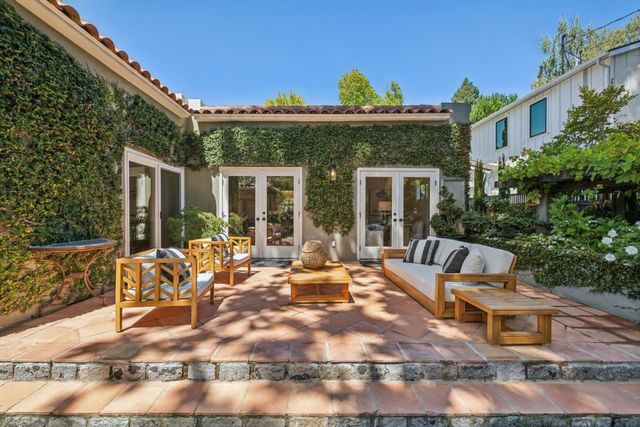 414 Laurel Avenue, Menlo Park, CA 94025