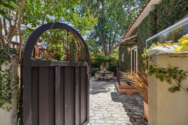414 Laurel Avenue, Menlo Park, CA 94025