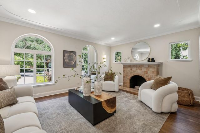 414 Laurel Avenue, Menlo Park, CA 94025