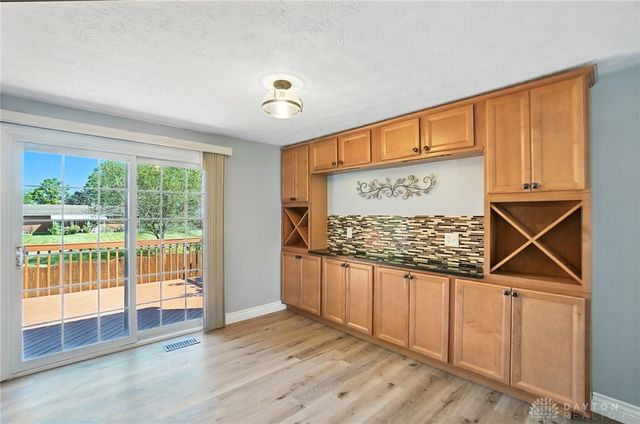 6045 Pine Glen Lane, Dayton, OH 45424