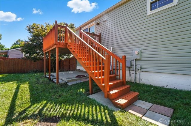 6045 Pine Glen Lane, Dayton, OH 45424
