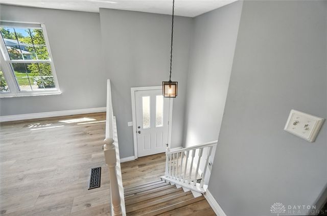 6045 Pine Glen Lane, Dayton, OH 45424