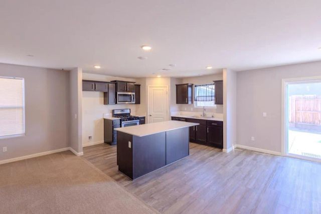 5803 Vespucci Avenue, Bakersfield, CA 93313