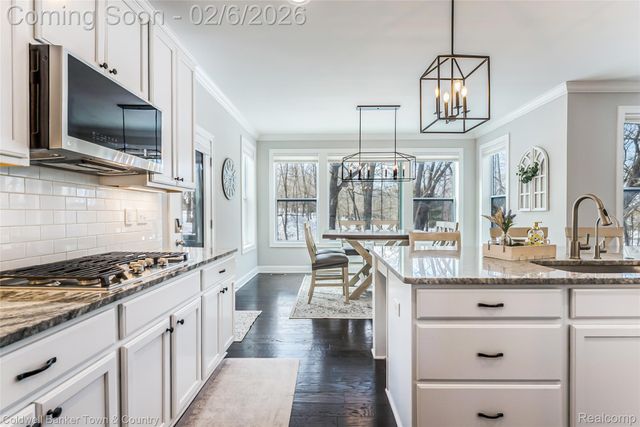 9522 Chalfonte Drive, Green Oak Township, MI 48116