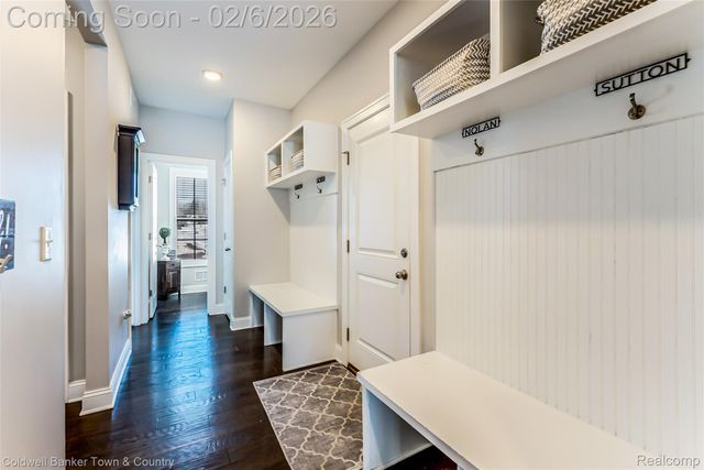 9522 Chalfonte Drive, Green Oak Township, MI 48116