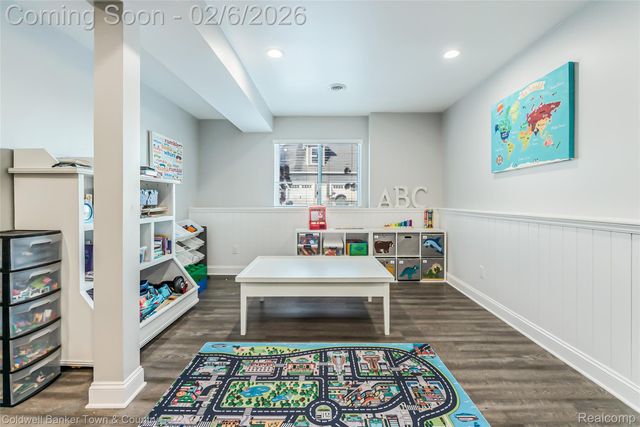 9522 Chalfonte Drive, Green Oak Township, MI 48116