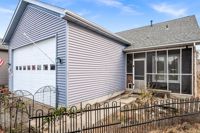 1515 Belclare Road, Normal, IL 61761