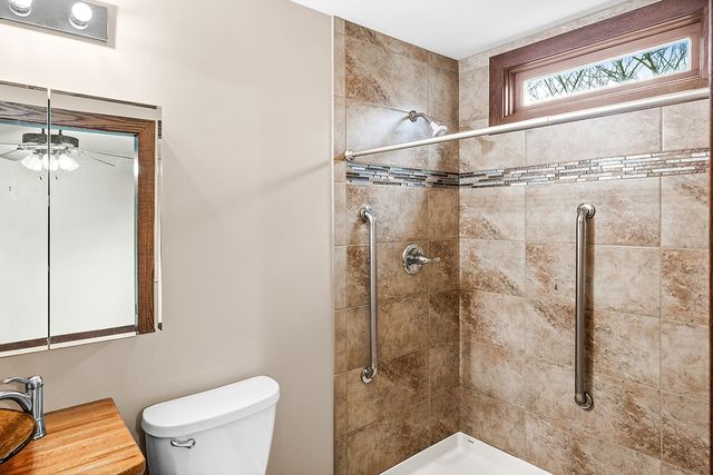 1515 Belclare Road, Normal, IL 61761