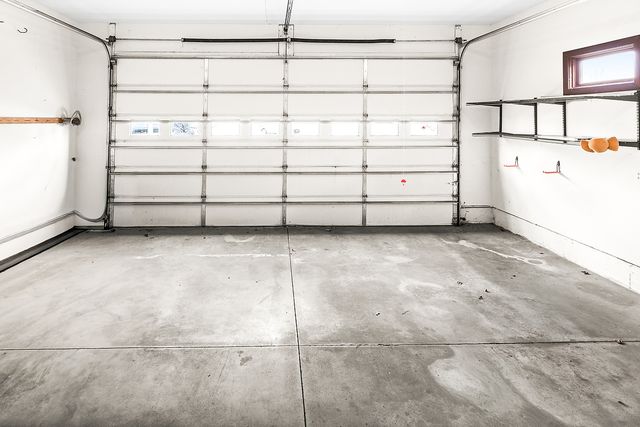 1515 Belclare Road, Normal, IL 61761